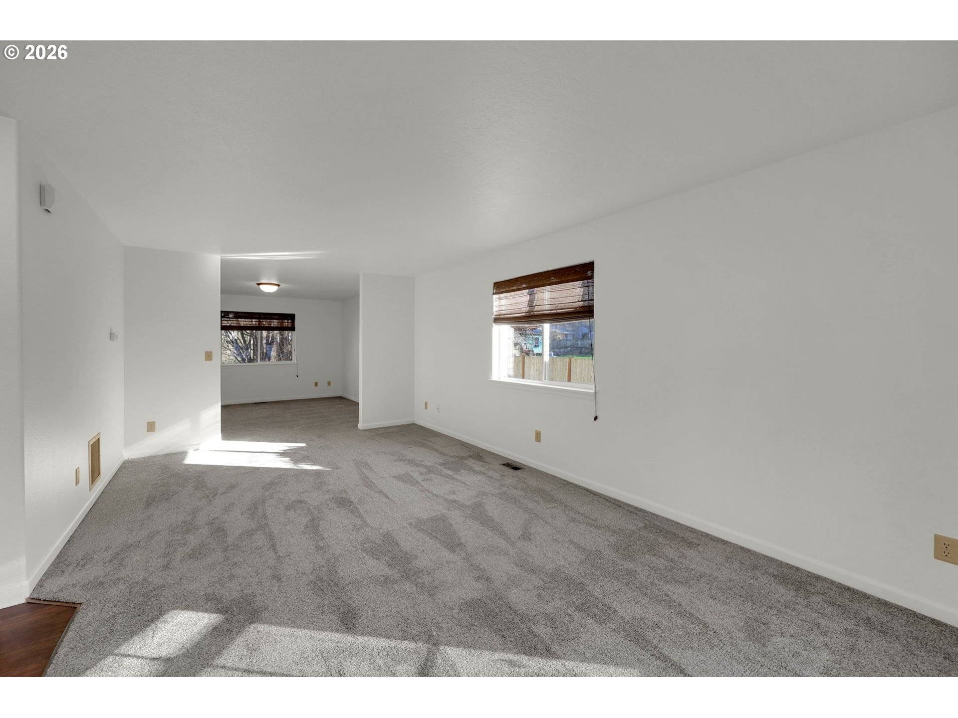 Veneta, OR 97487,88081 9TH ST