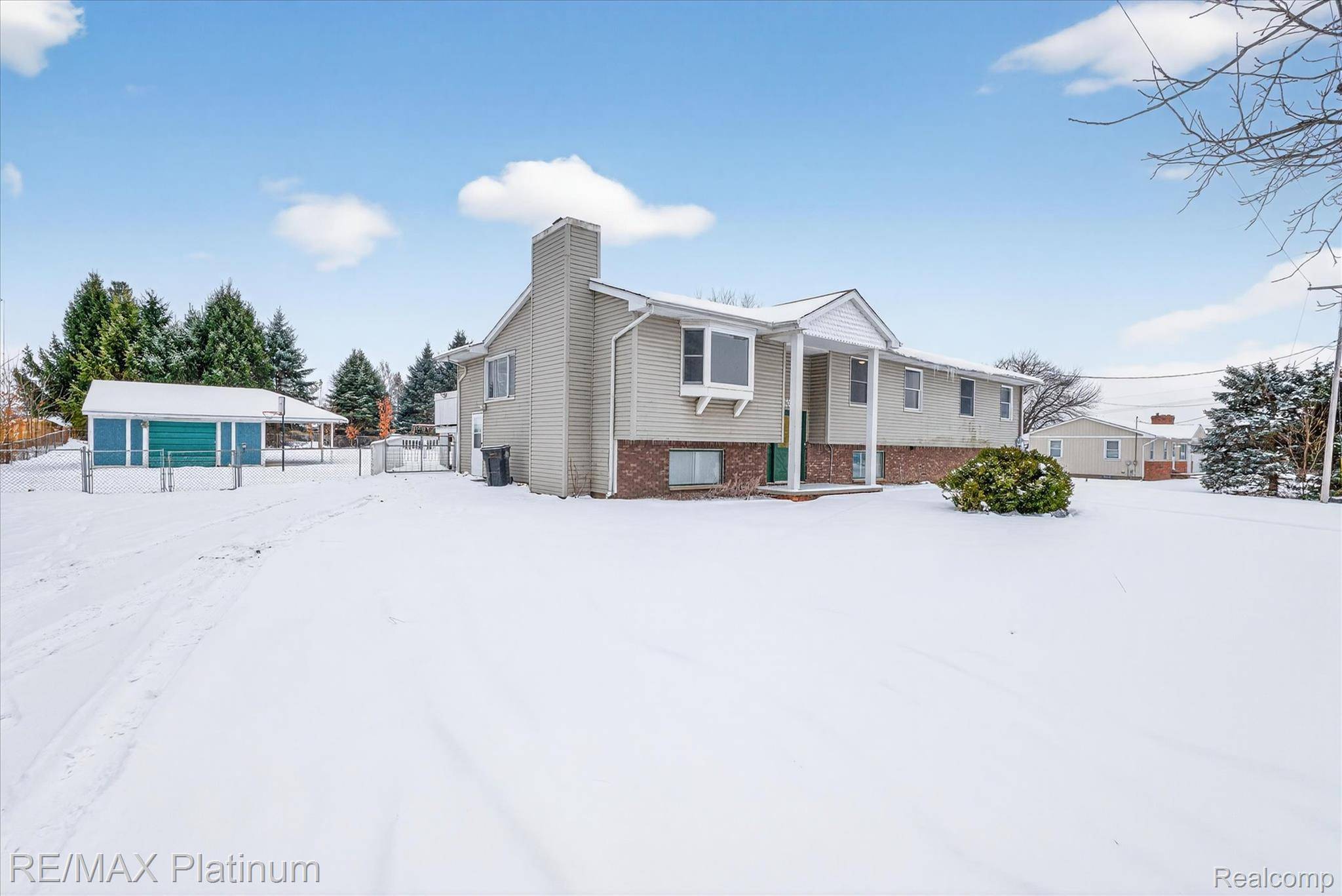 Howell, MI 48855,3965 Parsons RD