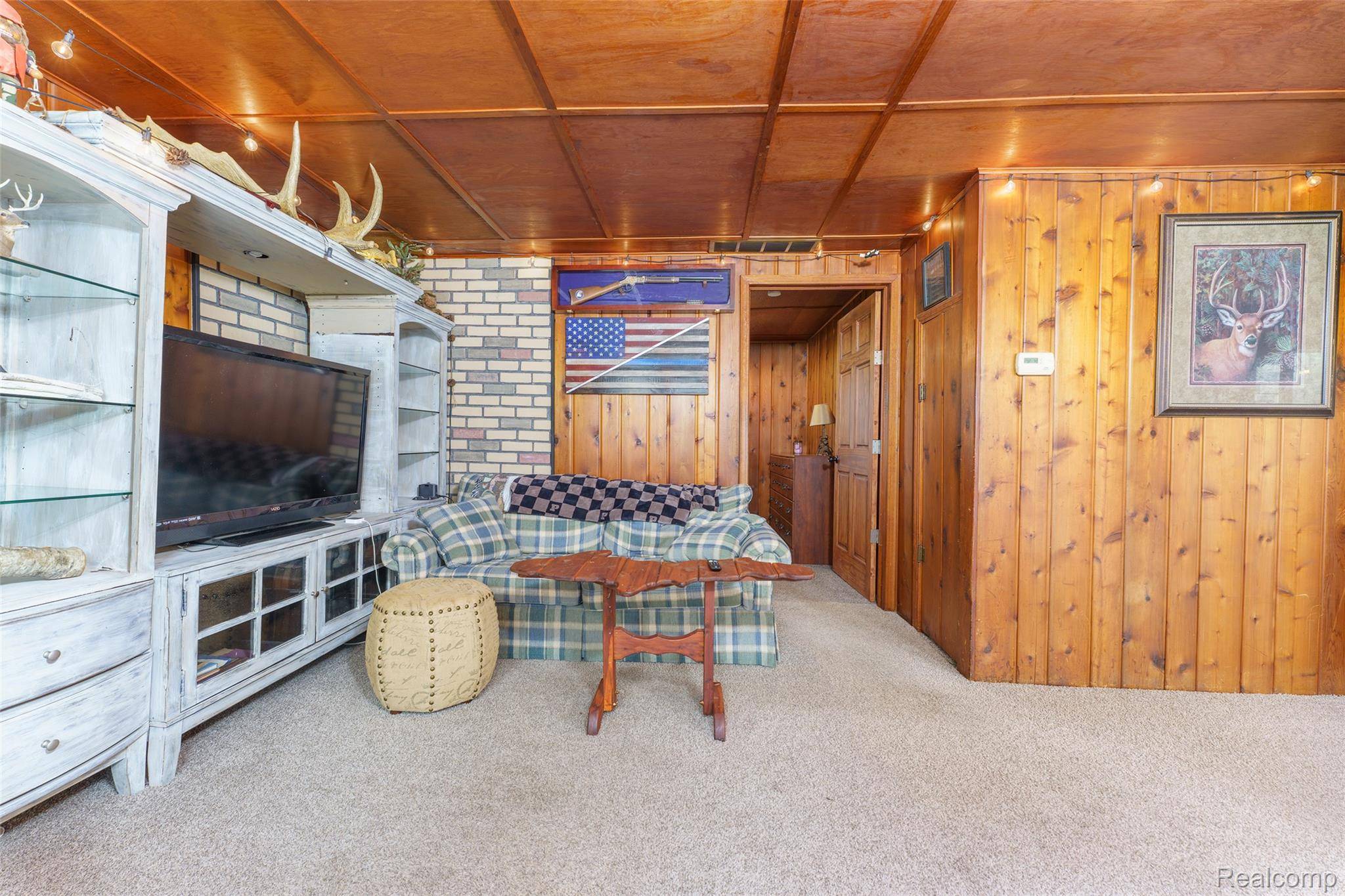 Fowlerville, MI 48836,522 E FRANK ST E