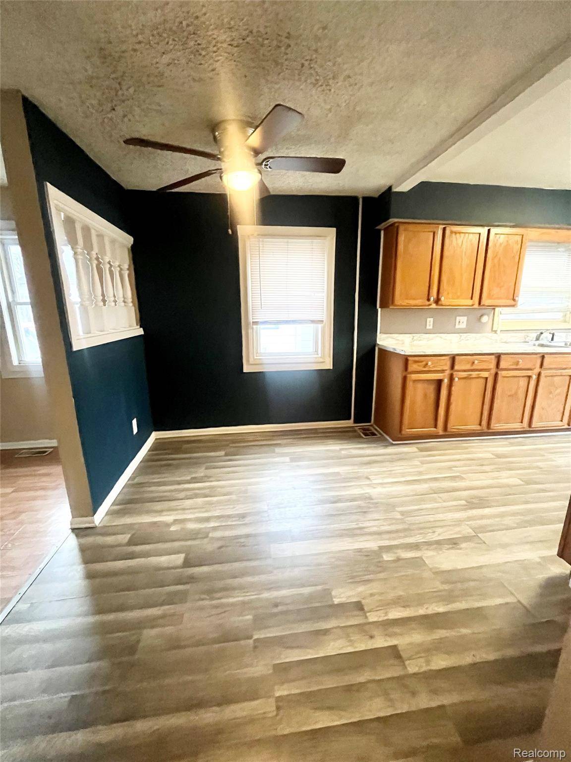 Flint, MI 48503,636 Partridge ST