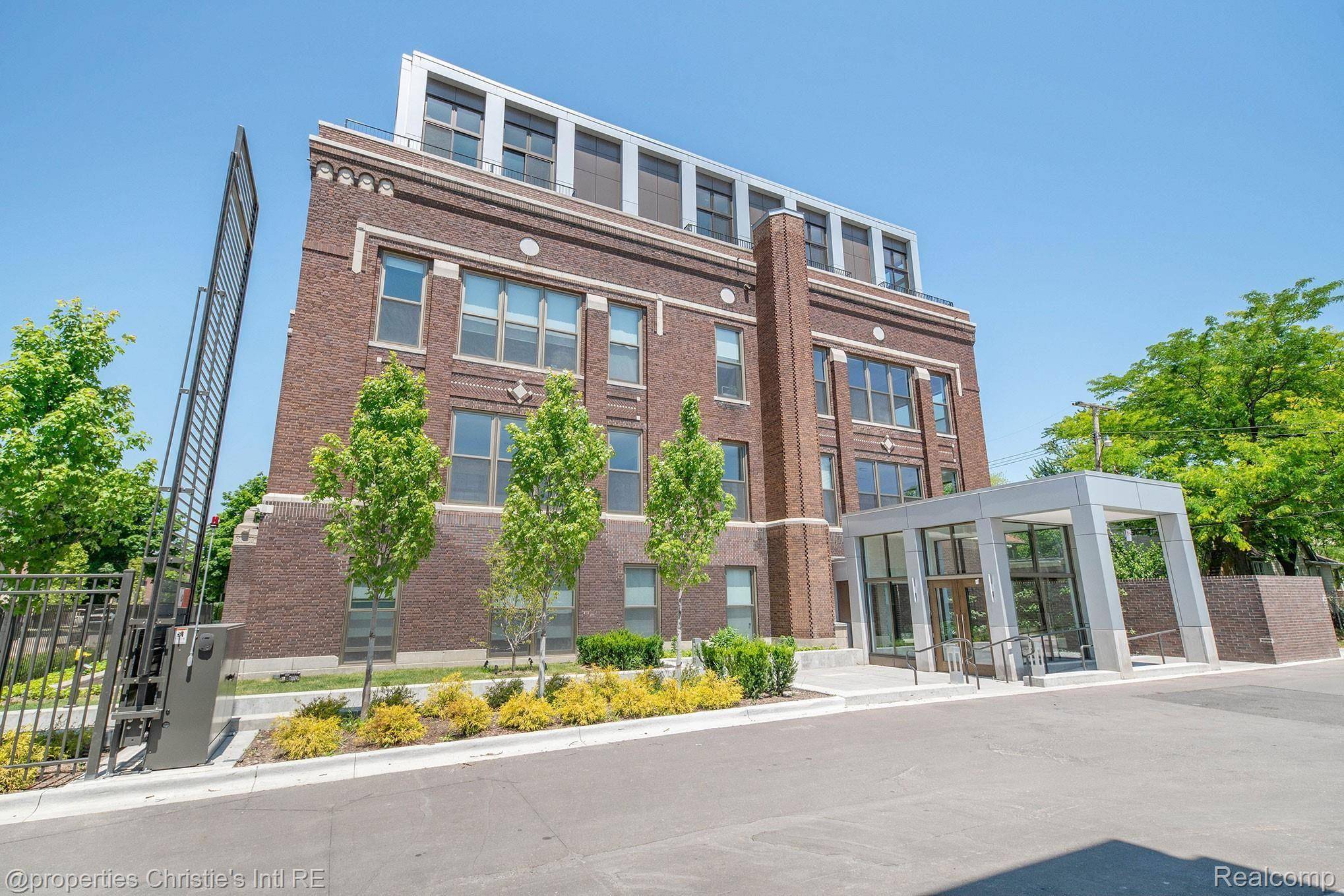 Detroit, MI 48214,1454 TOWNSEND Street #405