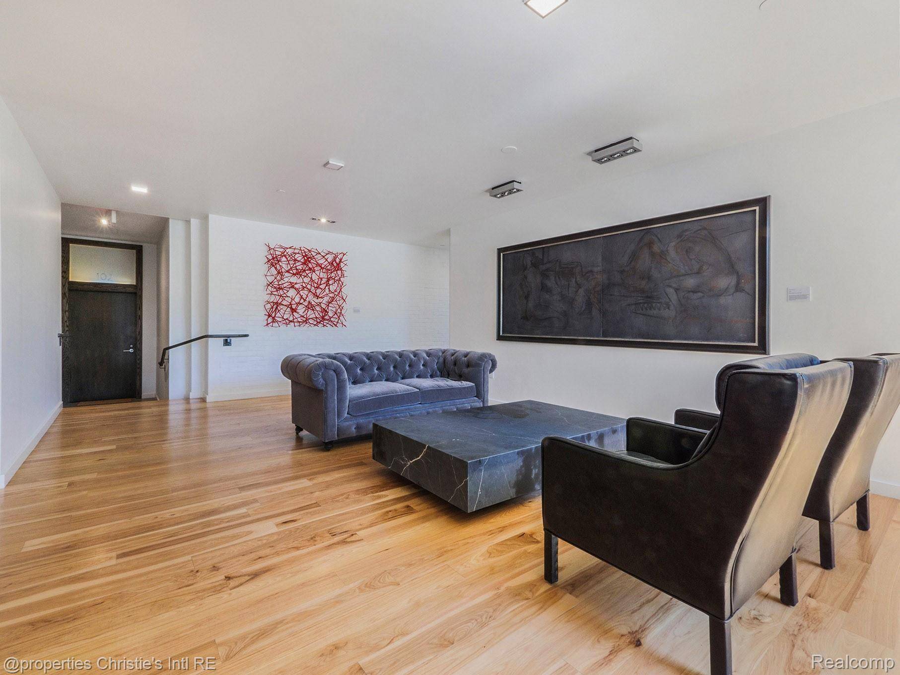 Detroit, MI 48214,1454 TOWNSEND Street #405