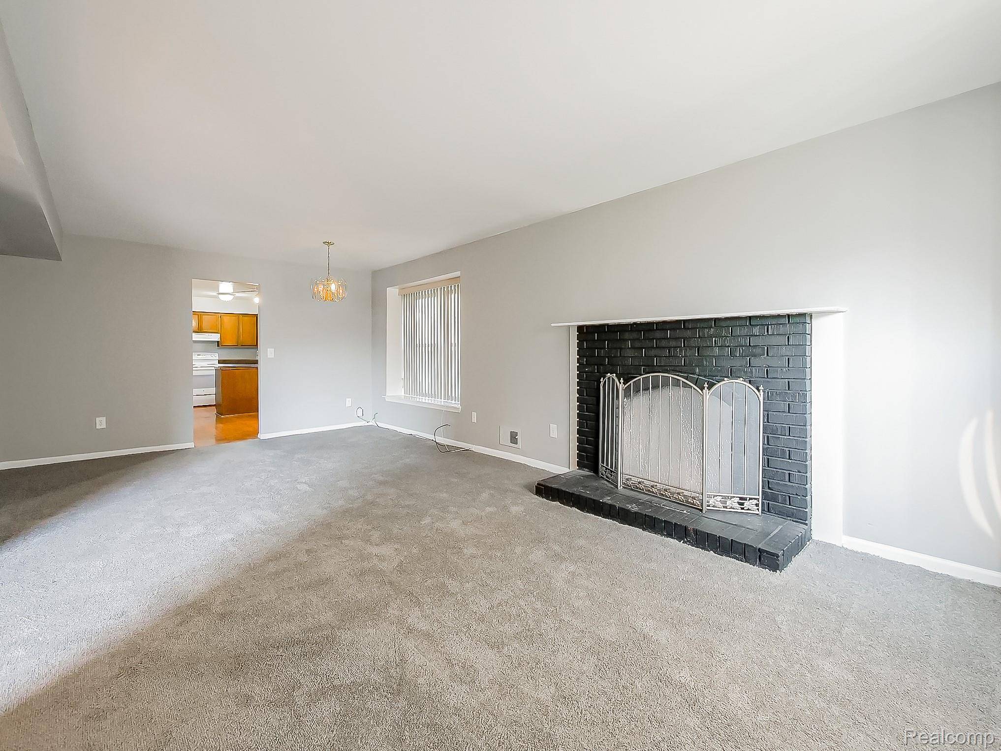 Lathrup Village, MI 48076,19500 W 11 Mile RD