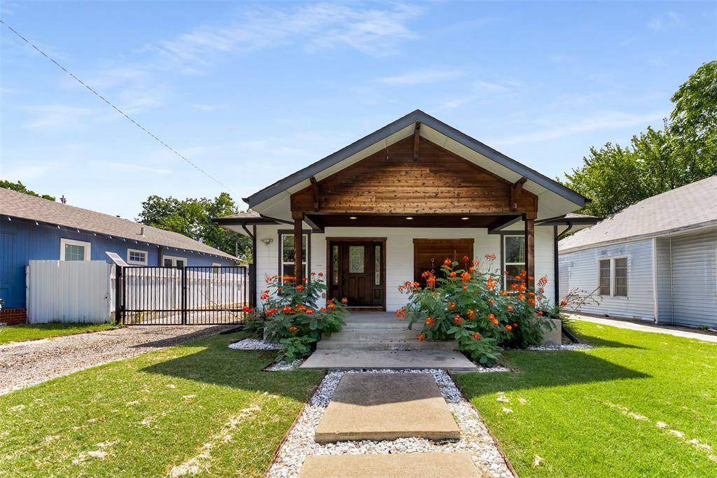 Dallas, TX 75208,916 S Montreal Avenue