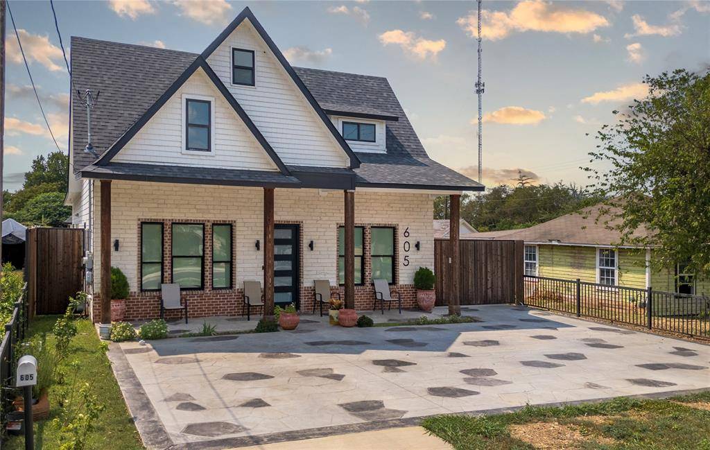 Cockrell Hill, TX 75211,605 Archer Avenue