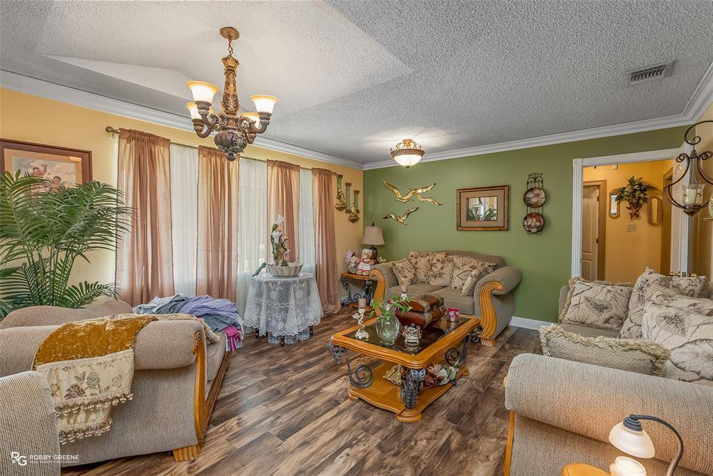 Shreveport, LA 71106,5960 Thornhill Avenue