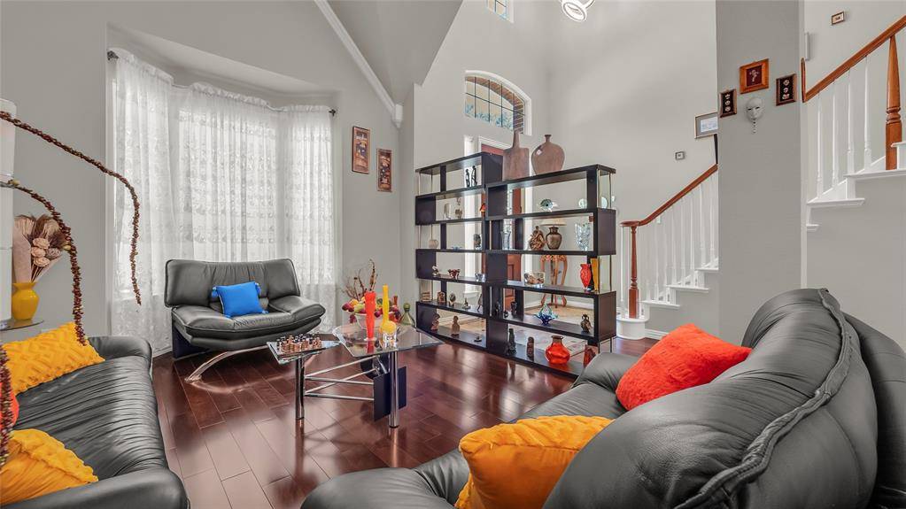 Dallas, TX 75252,7159 Pecan Creek Lane