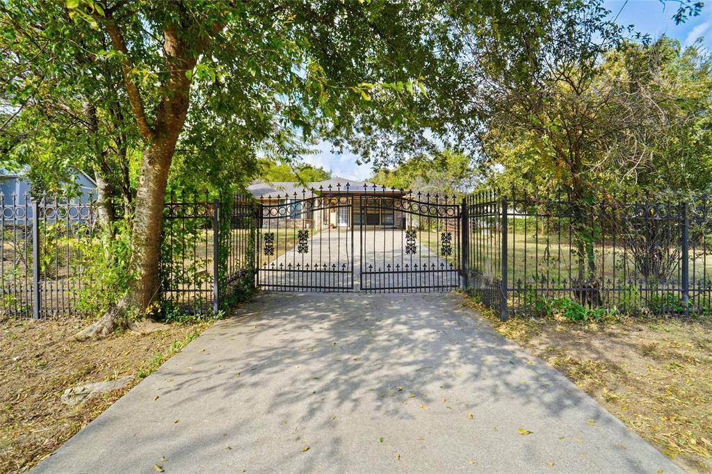 Azle, TX 76020,1312 Robyn Road