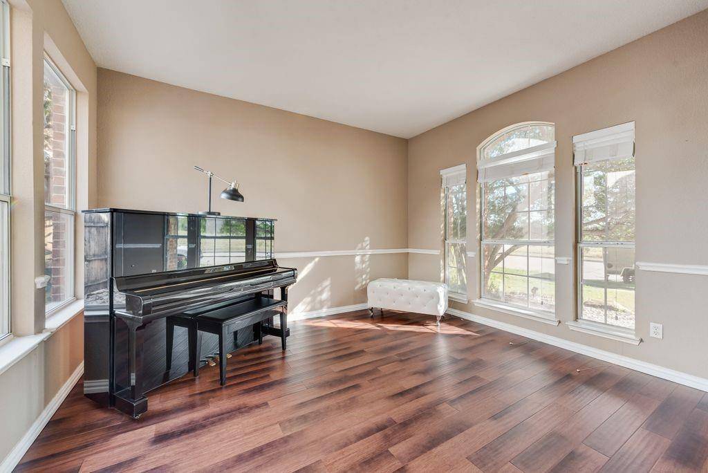 The Colony, TX 75056,5404 Worley Drive N