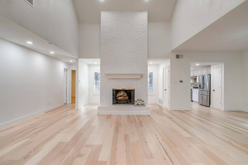 Fort Worth, TX 76109,4201 Clear Lake Circle