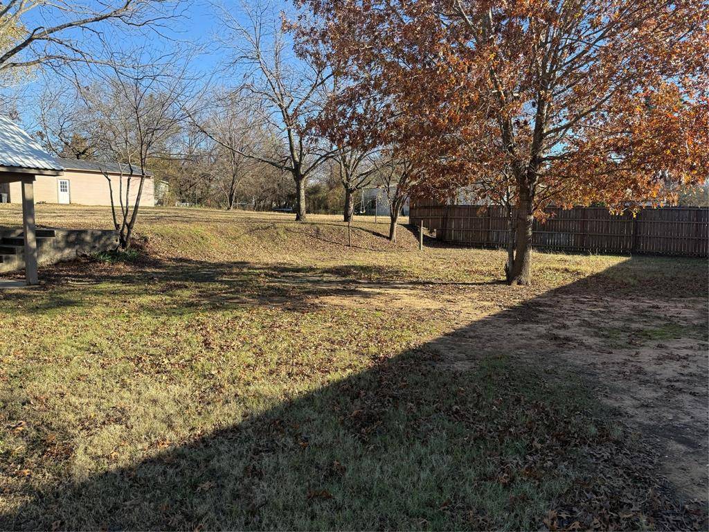 Alvarado, TX 76009,205 S Parkway Drive