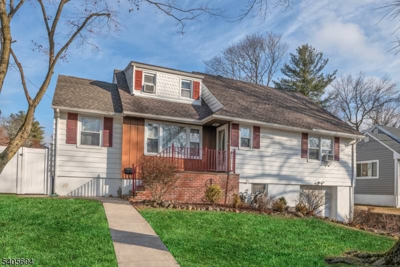 West Orange Twp., NJ 07052,17 Porter Rd