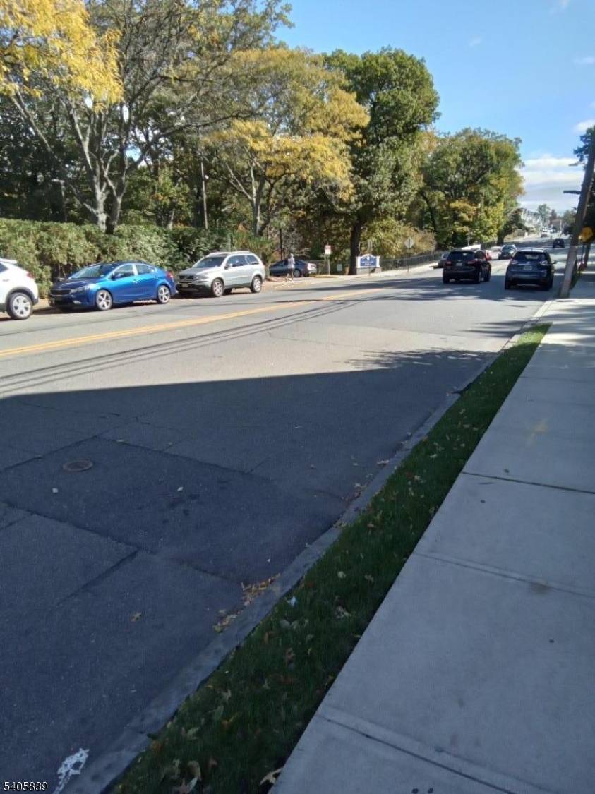 Nutley Twp., NJ 07110,345 Centre St #302