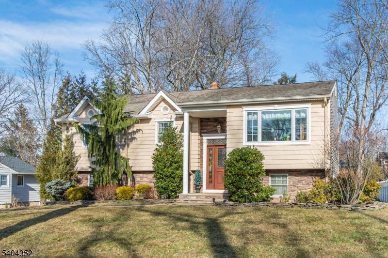 West Caldwell Twp., NJ 07006,3 Springdale Rd