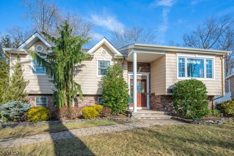 West Caldwell Twp., NJ 07006,3 Springdale Rd