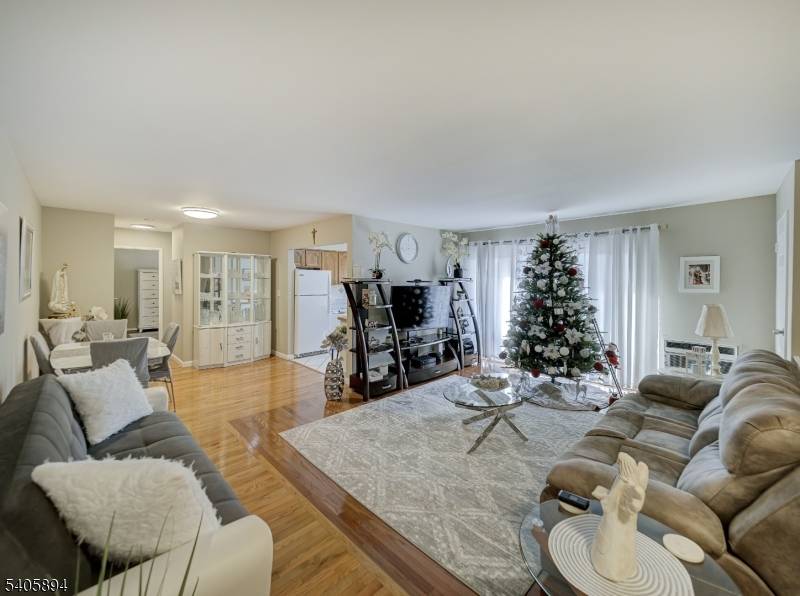 Hillsborough Twp., NJ 08844,515 Andria Ave #182