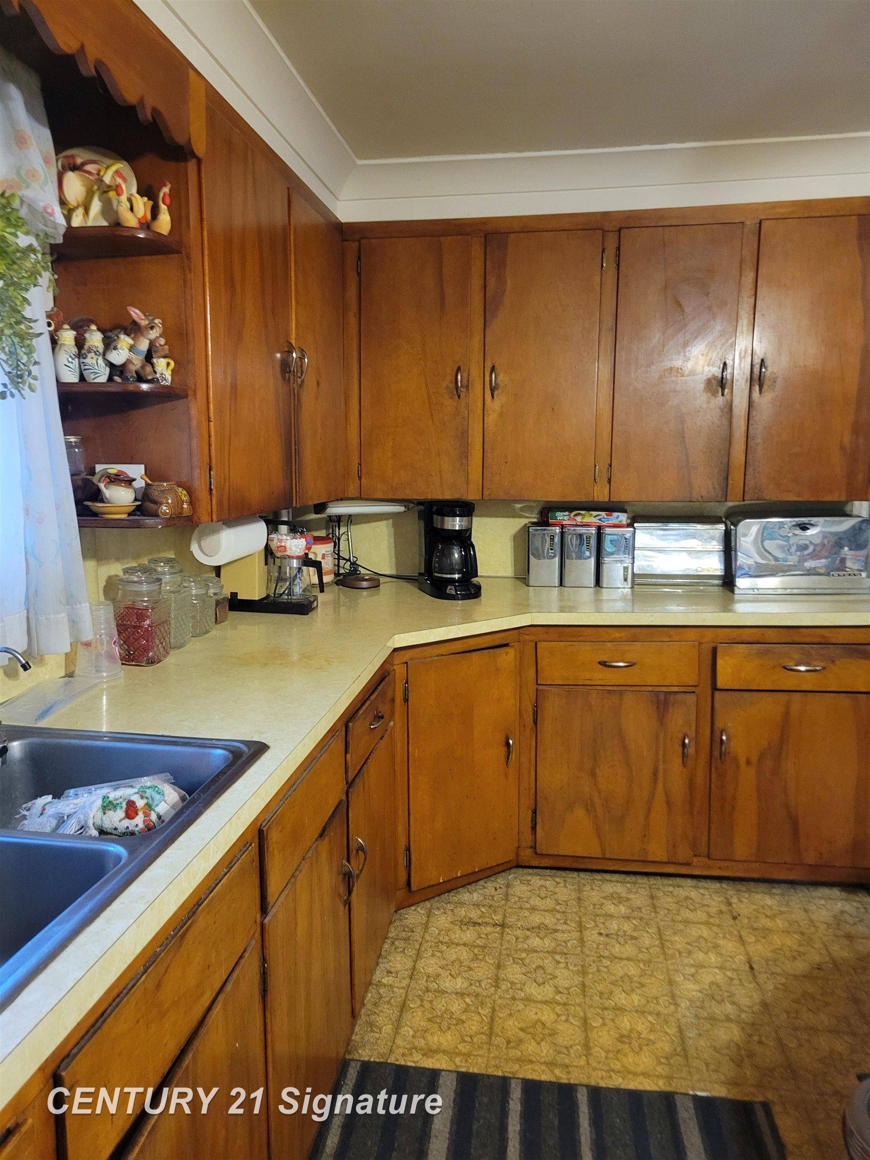 Flint, MI 48505,1065 W Kurtz AVE