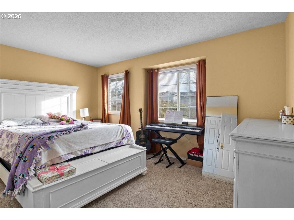 Salem, OR 97304,1923 WAYMIRE ST