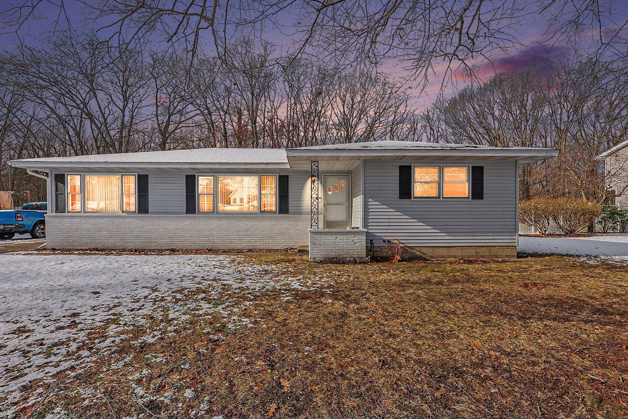 Norton Shores, MI 49441,833 Winslow CT