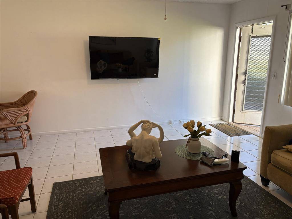 Boca Raton, FL 33434,91 Preston C #91