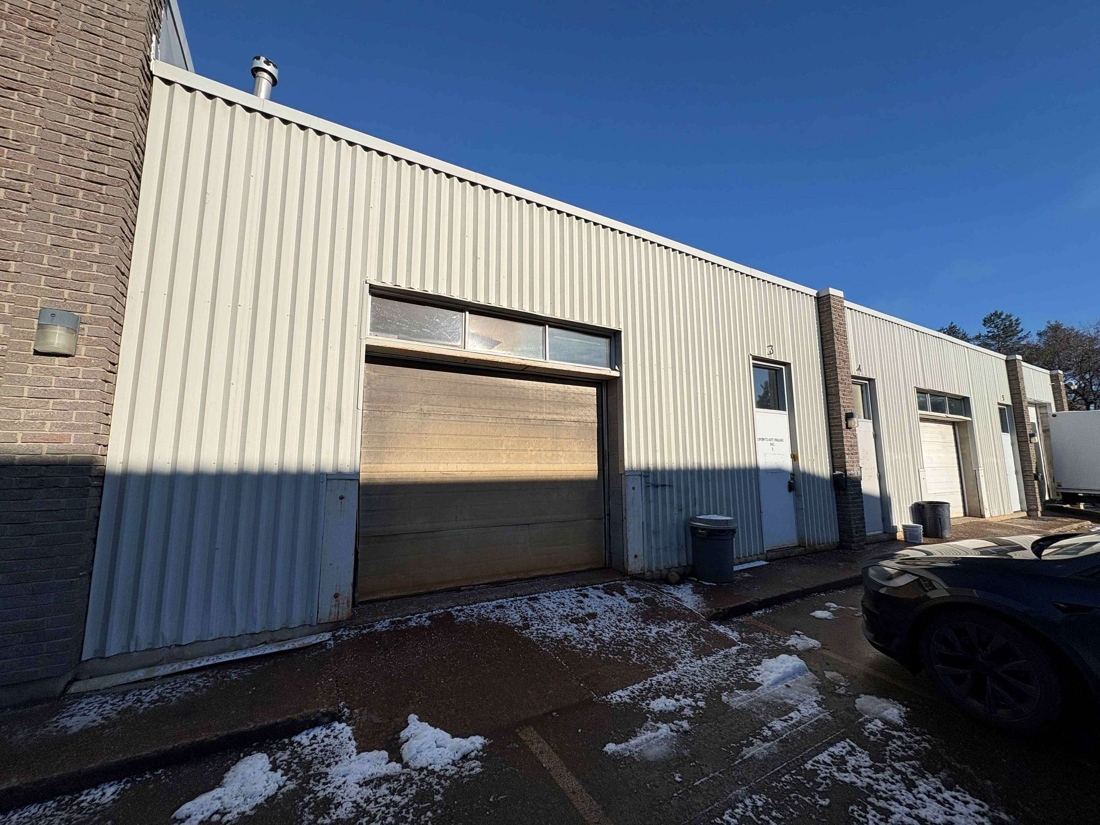 Richmond Hill, ON L4C 5E5,475 Edward AVE #3