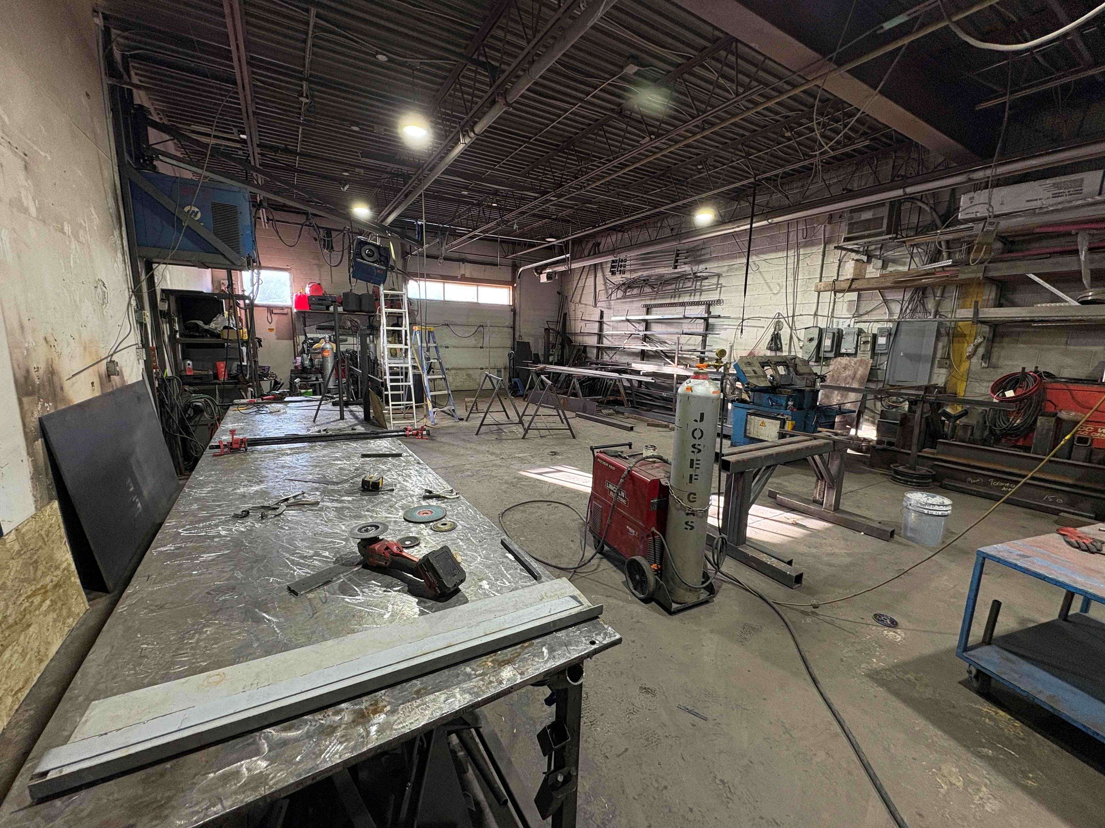 Richmond Hill, ON L4C 5E5,475 Edward AVE #3