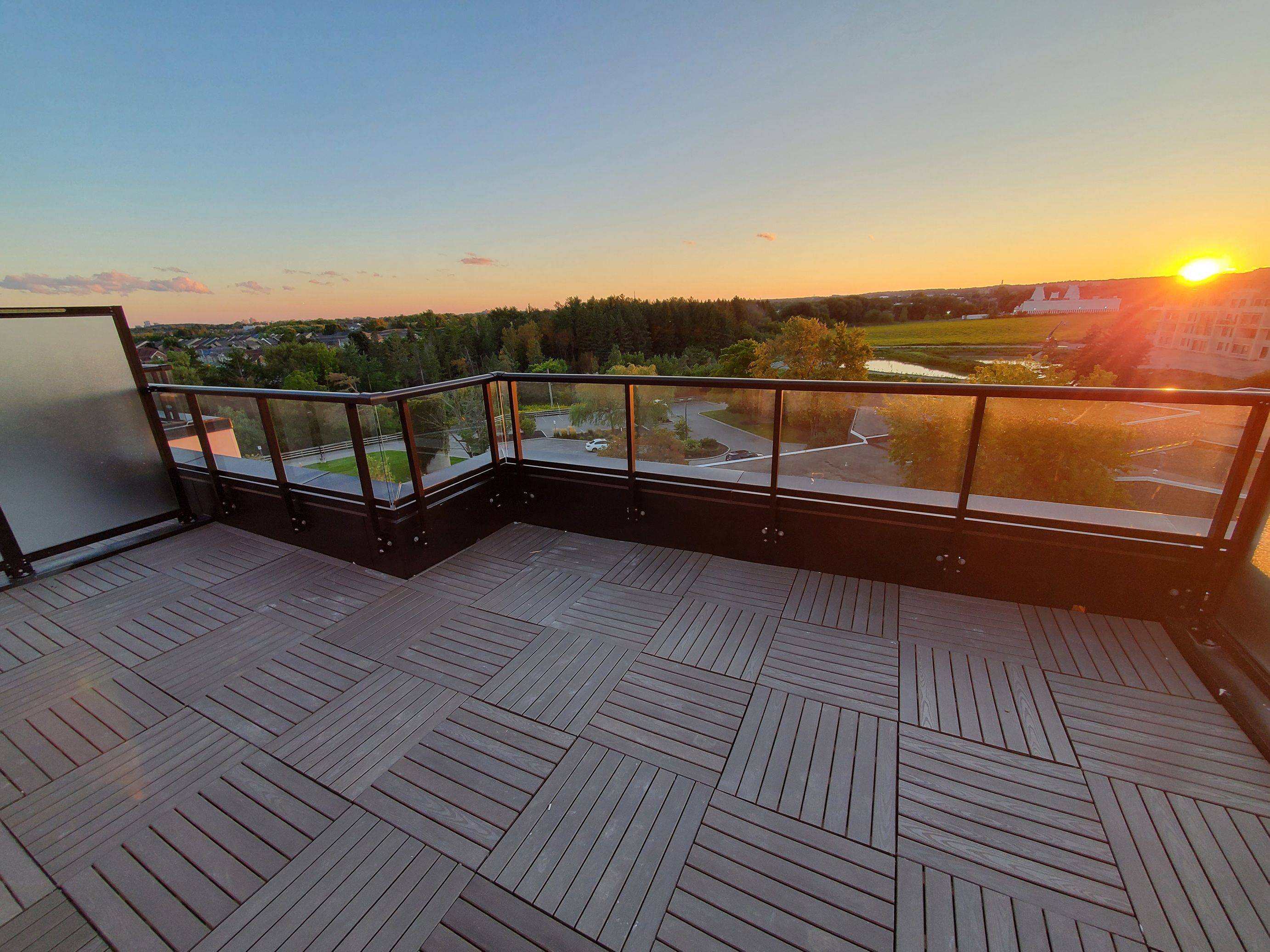 Richmond Hill, ON L4S 0N1,8 Steckley House LN #219