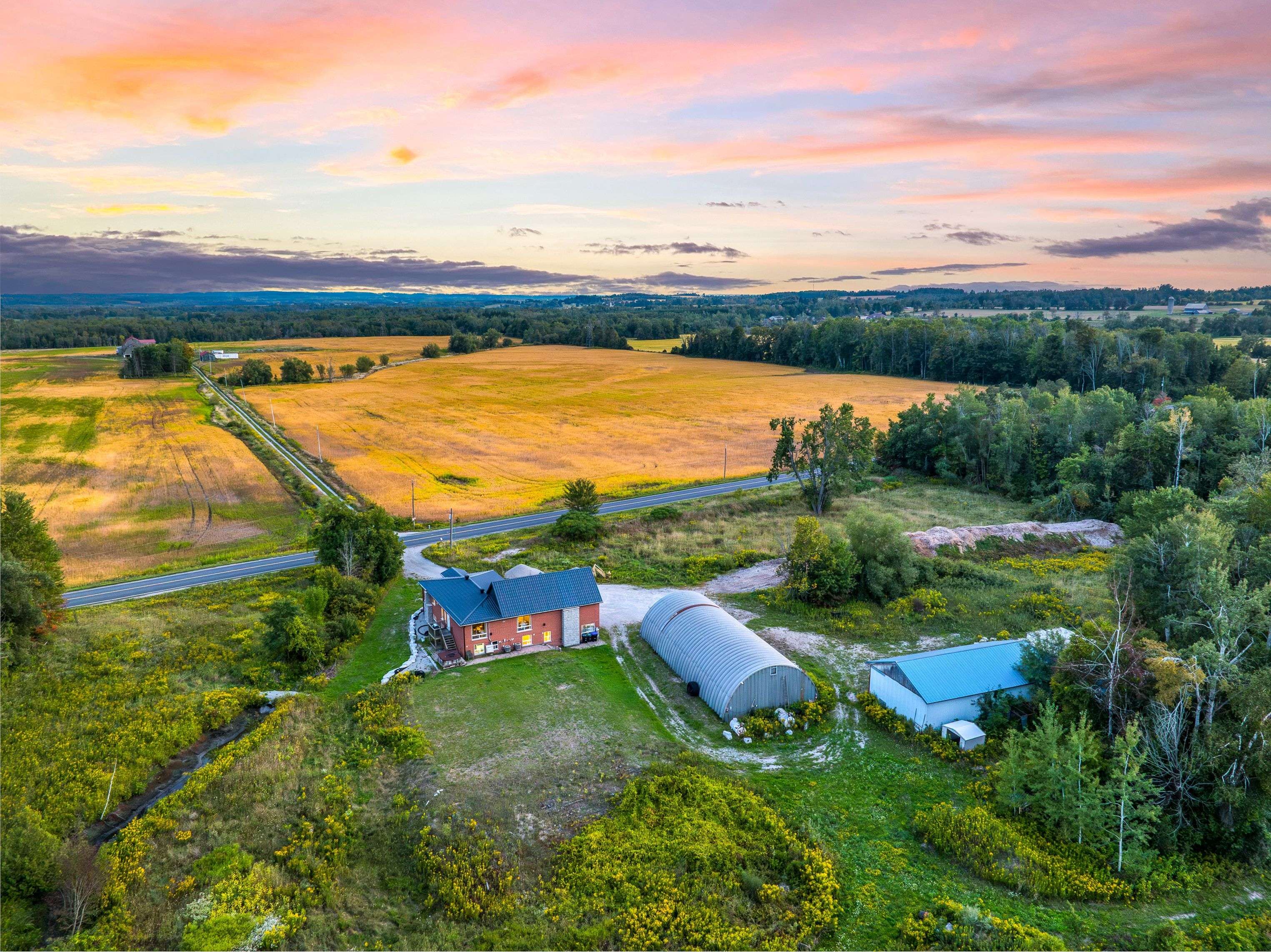 Innisfil, ON L9S 4S4,2702 6th Line