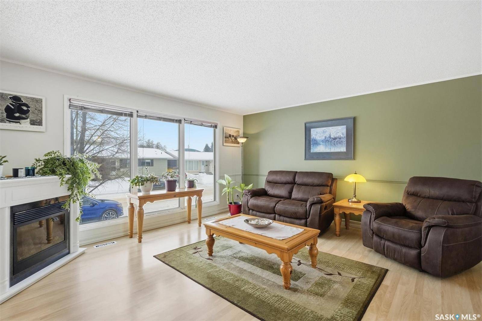 Saskatoon, SK S7L 5R6,434 Langevin CRESCENT