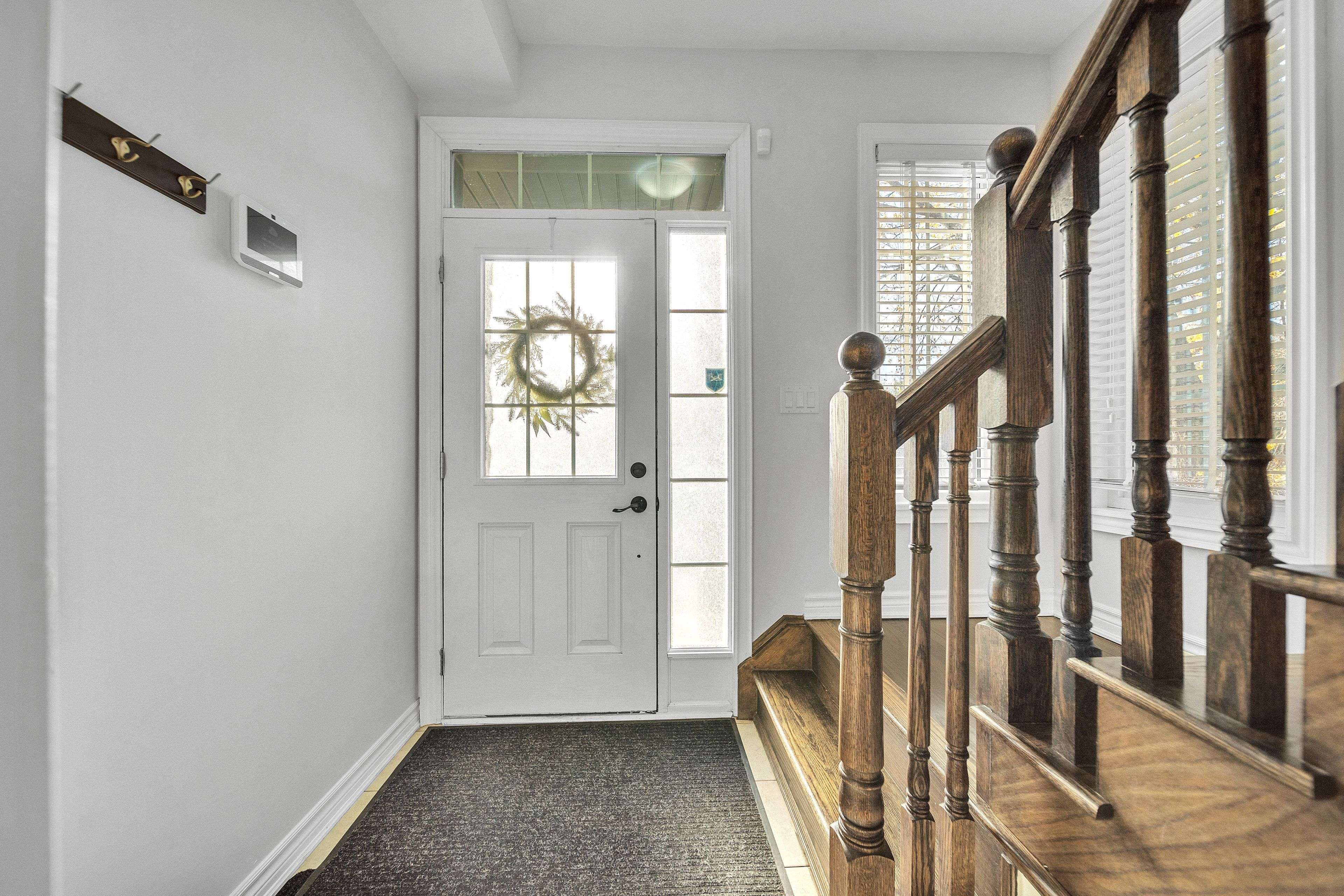 Mississauga, ON L5E 0A6,1223 Owls Head RD