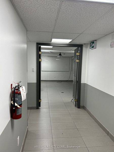 Toronto W01, ON M6S 1R6,2489 Bloor ST W #Main Floor