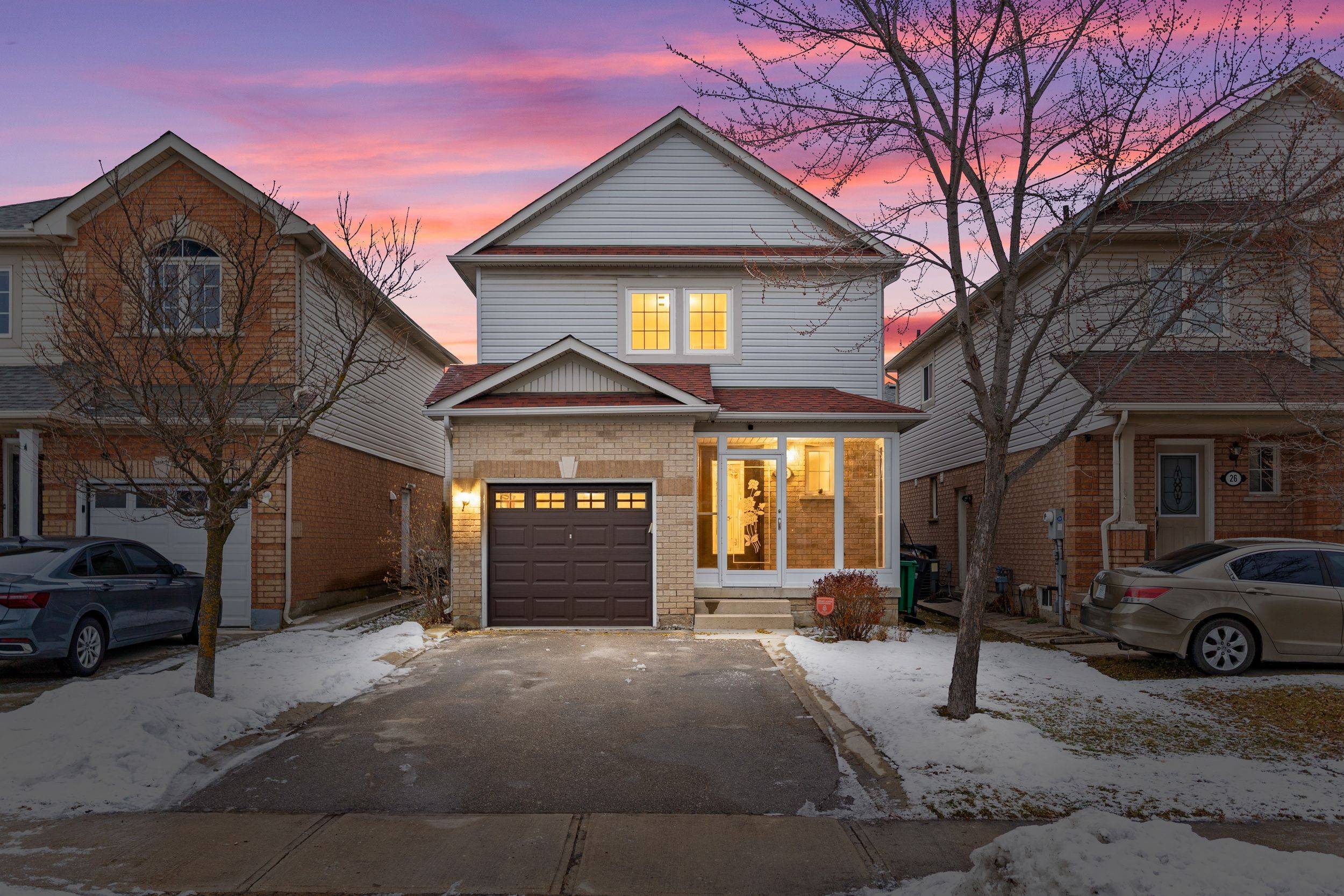 Brampton, ON L7A 2M2,28 Oakmeadow DR