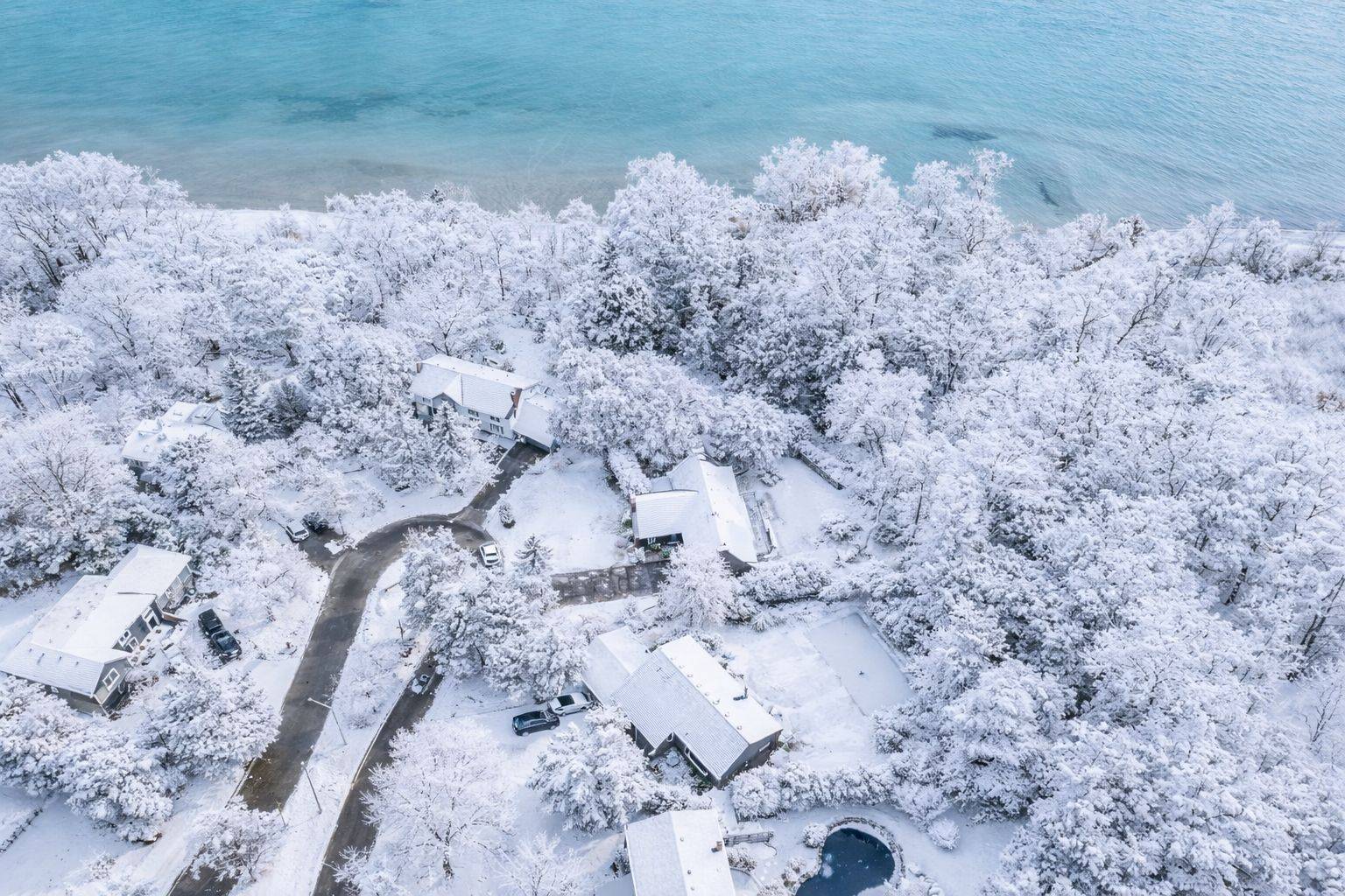 Mississauga, ON L5H 1A5,1294 GATEHOUSE DR