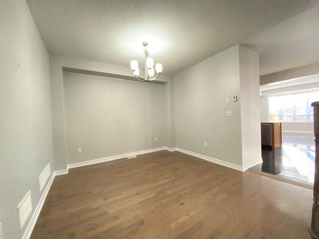 Caledon, ON L7C 3P9,26 Cedarcrest ST