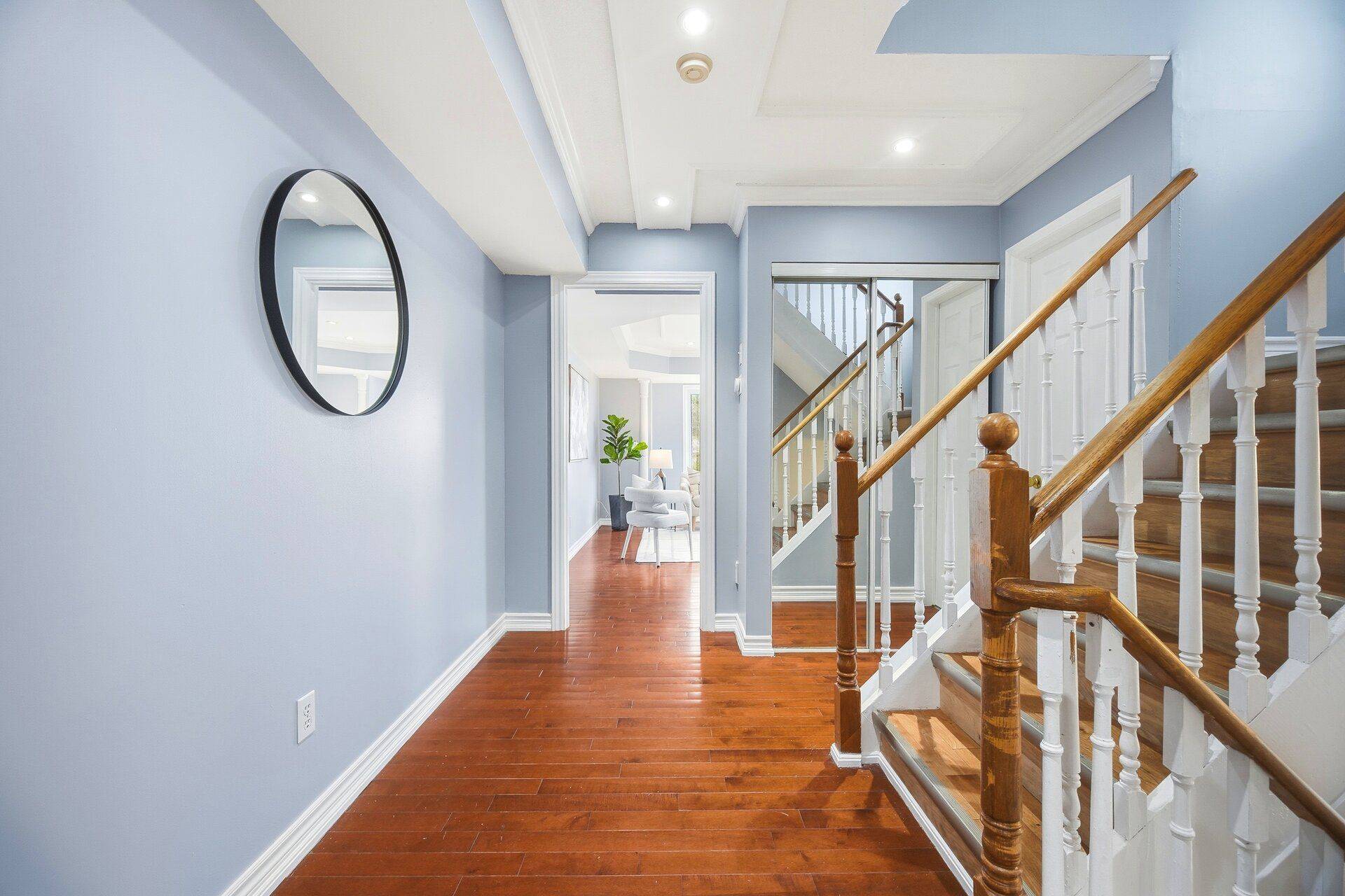 Mississauga, ON L5V 2E8,1050 Bristol RD W #55