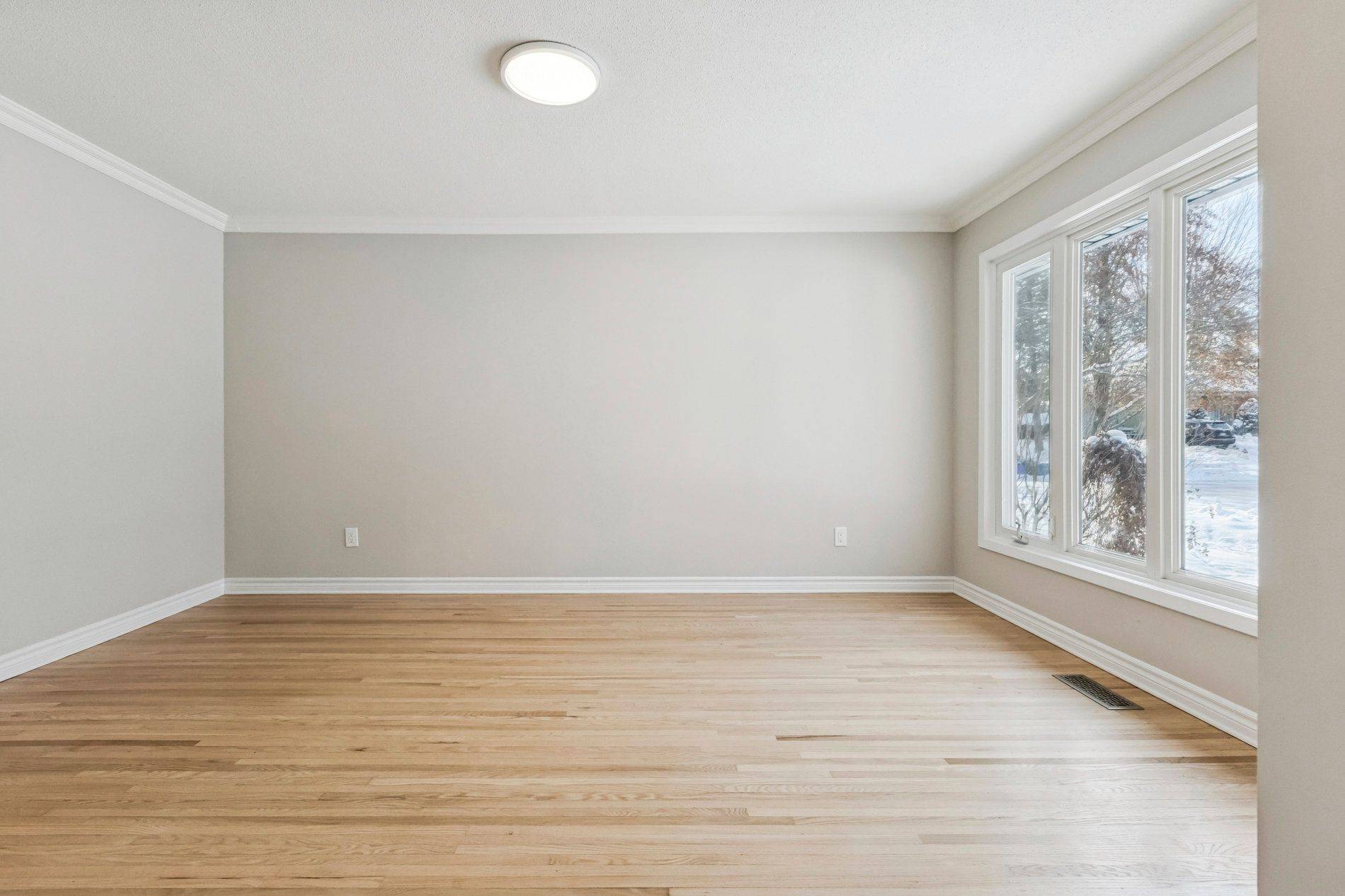 Waterloo, ON N2L 4L4,520 Teakwood DR