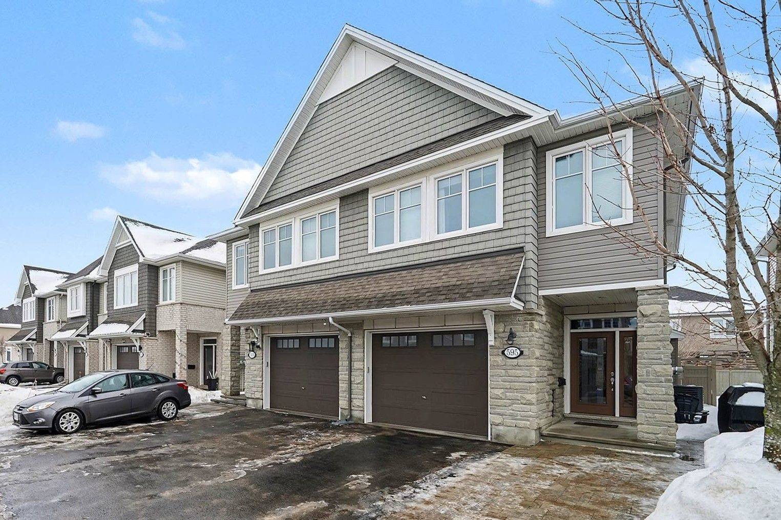 Barrhaven, ON K2C 3H2,595 Egret WAY