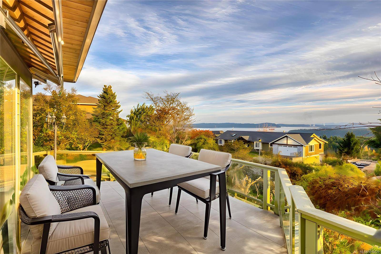 Nanaimo, BC V9T 5A1,3688 Glen Oaks Dr