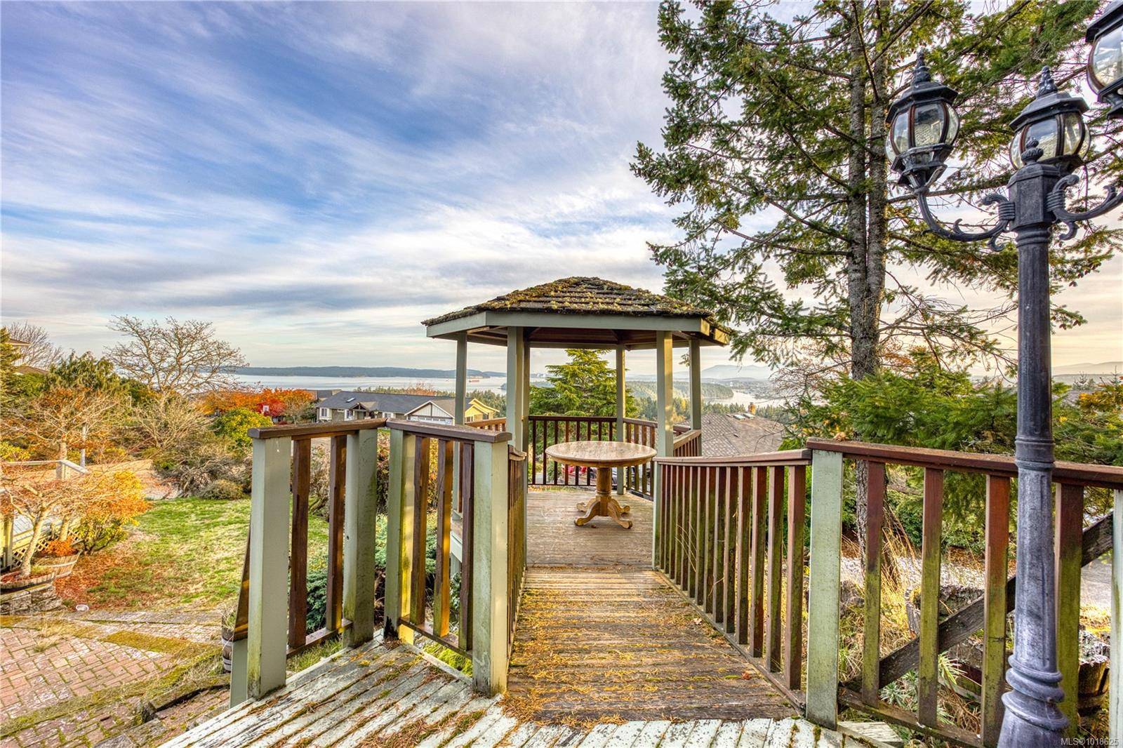 Nanaimo, BC V9T 5A1,3688 Glen Oaks Dr