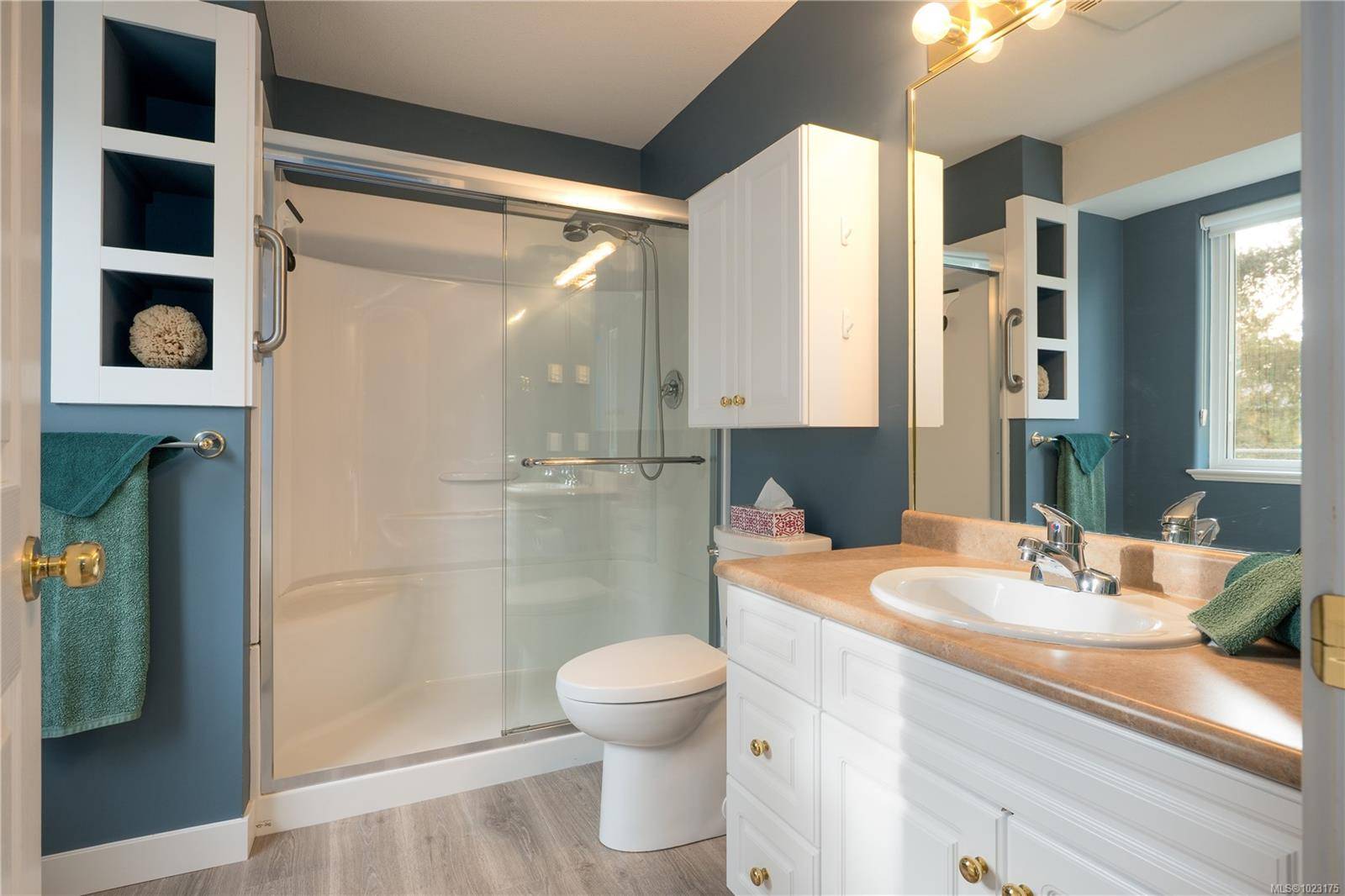 Nanaimo, BC V9T 6N6,5027 Tiffany Pl