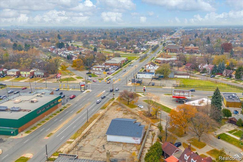 Detroit, MI 48204,8900 Joy RD