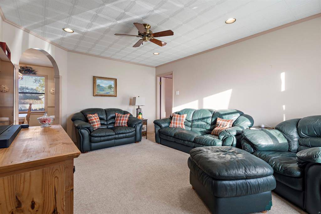 Mesquite, TX 75149,1233 E Park Drive