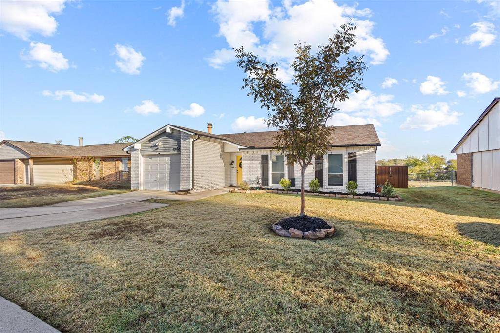 The Colony, TX 75056,5552 Russell Drive