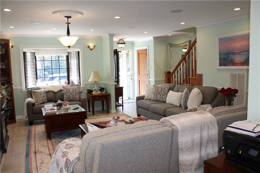 Brooklyn, NY 11234,7417 Avenue W AVE