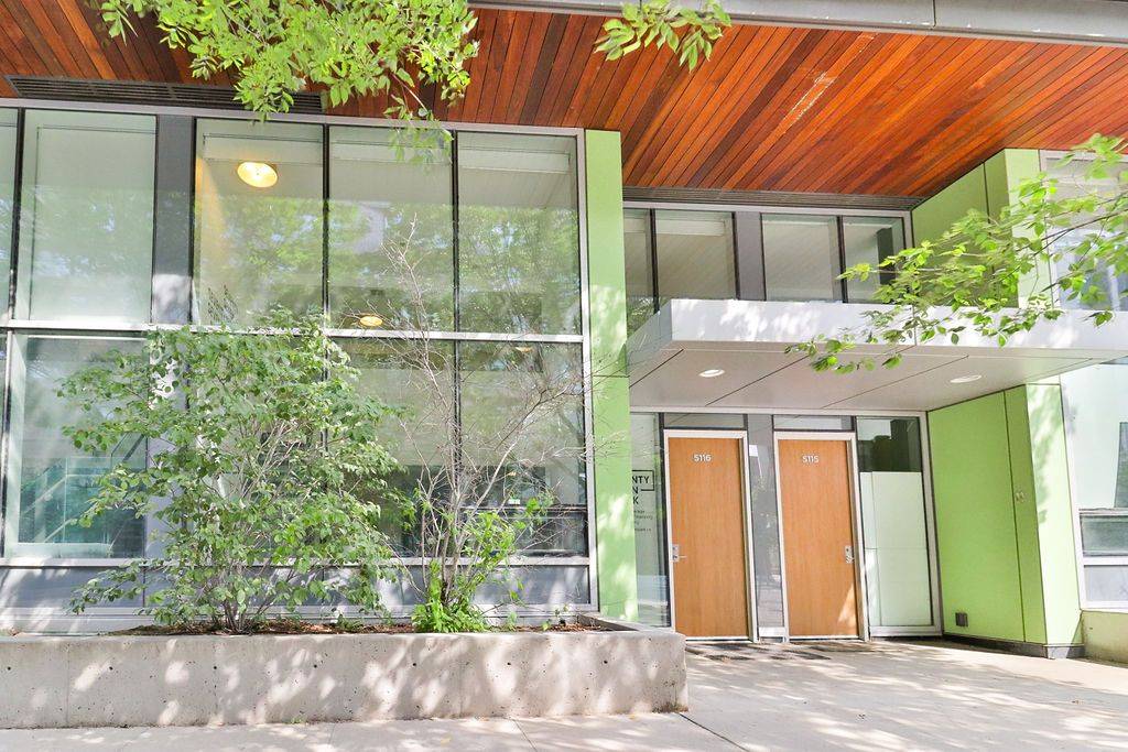 Toronto C08, ON M5A 0G2,455 Front ST E #S116