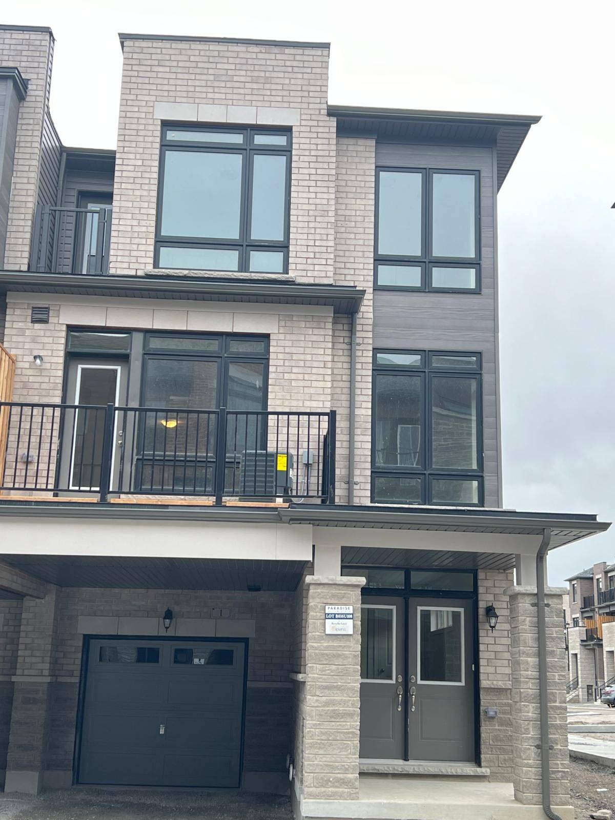 Ajax, ON L1S 0H3,1 Broylio LN