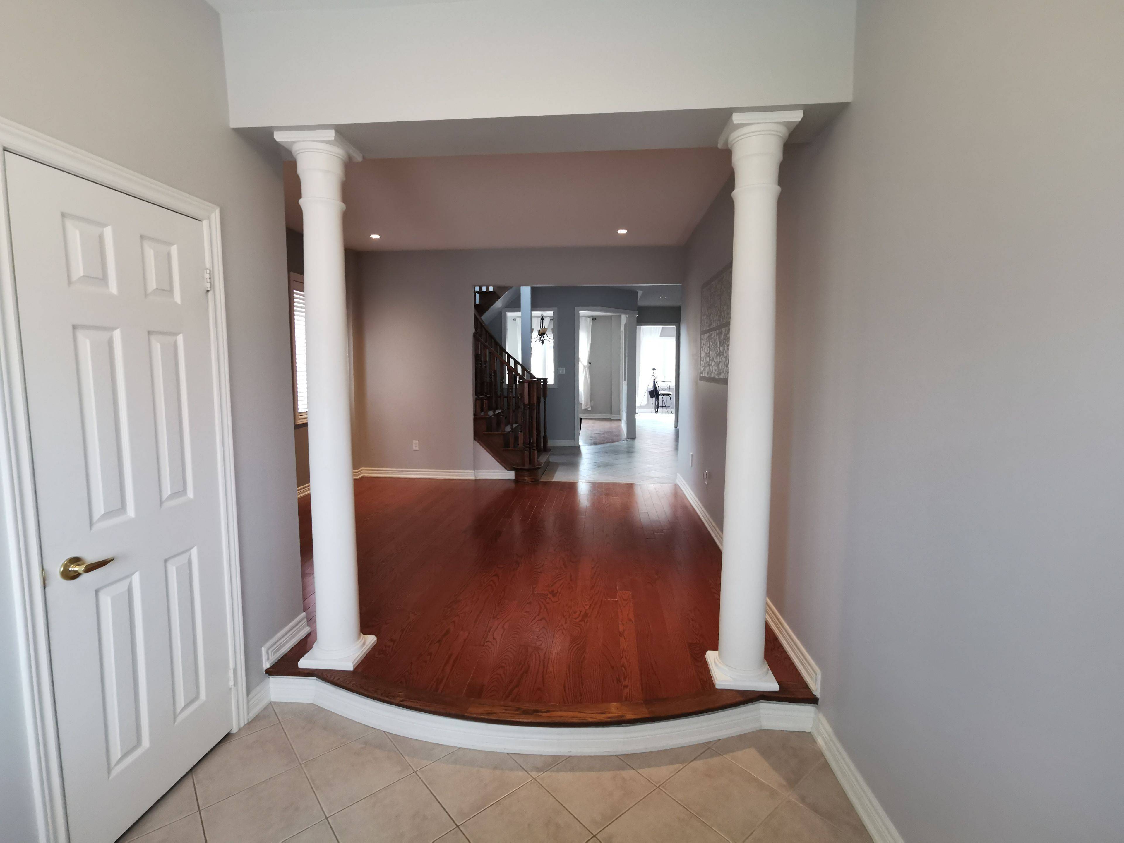 Aurora, ON L4G 0G4,279 River Ridge BLVD