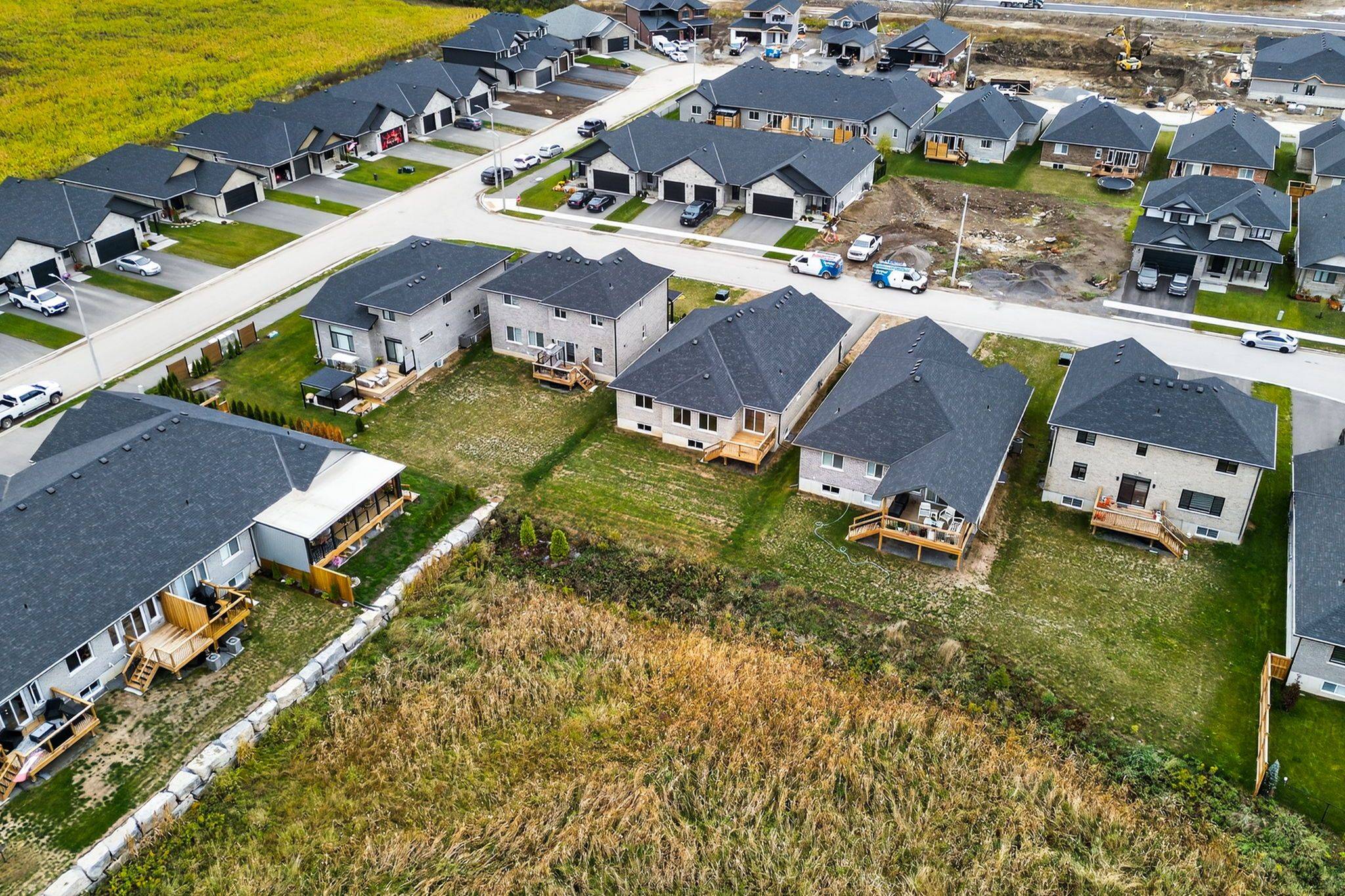 Belleville, ON K8N 0R7,6 Vaughn CT