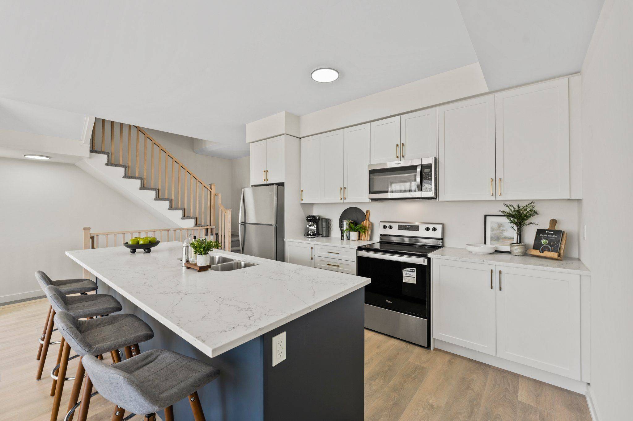 Cobourg, ON K9A 4J9,160 Densmore RD ##3