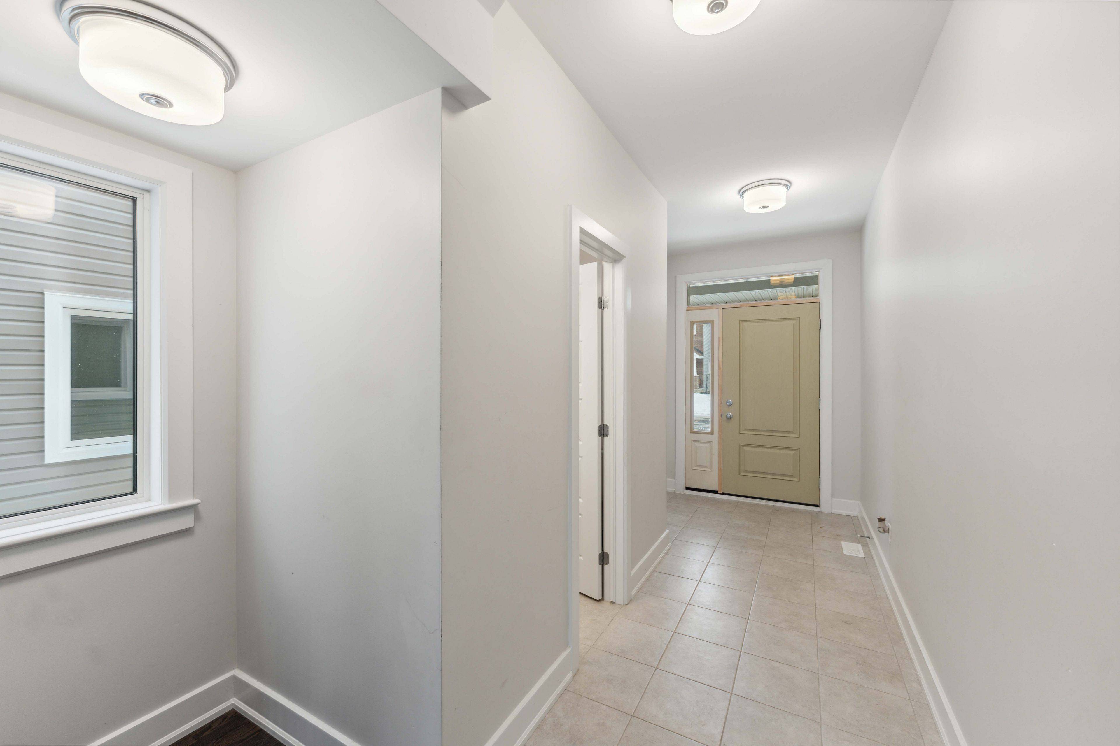 Blossom Park - Airport And Area, ON K1T 0X8,632 Moonflower CRES W